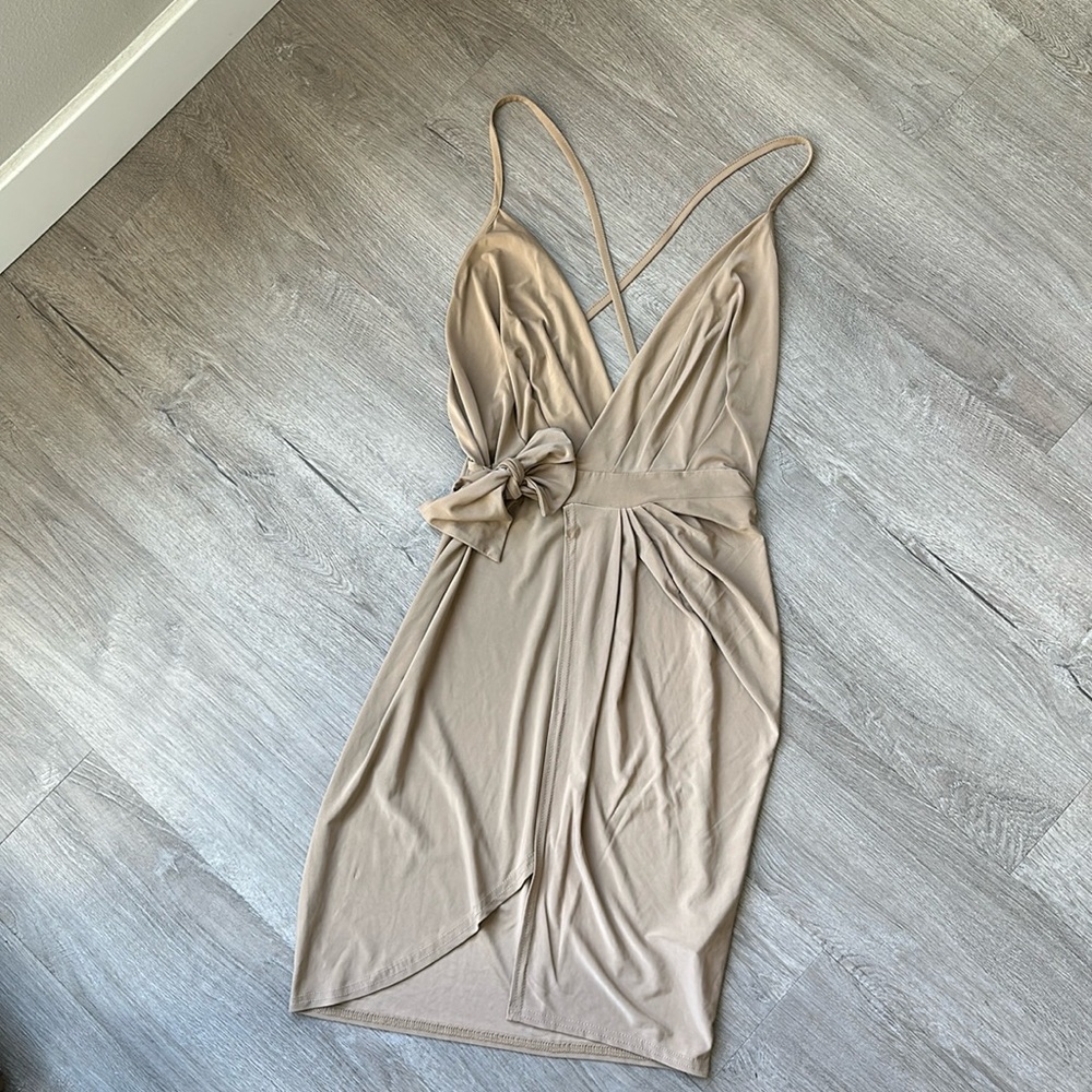 Boohoo beige/tan slinky mini dress